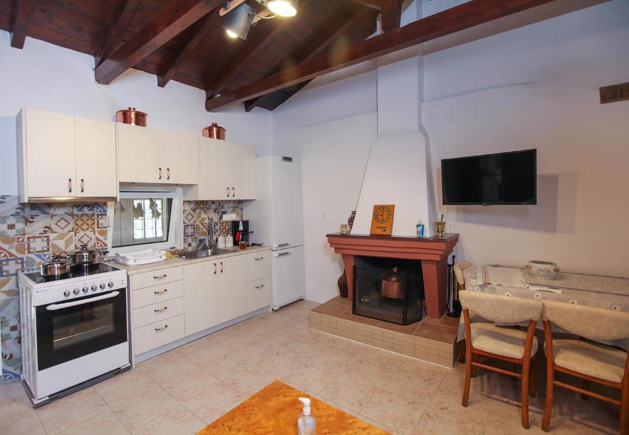Traditional Guesthouse Asimakis Anifion Εξωτερικό φωτογραφία